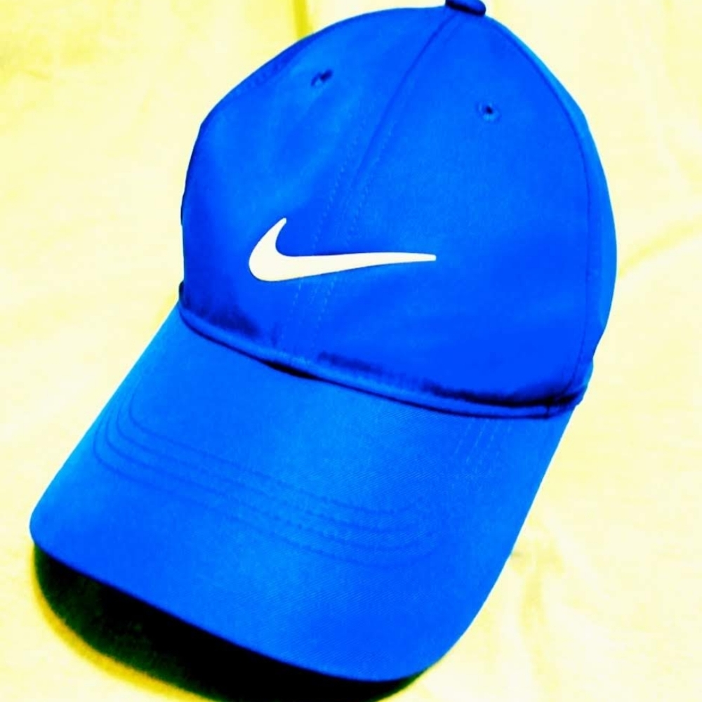 Blue Nike golf cap
